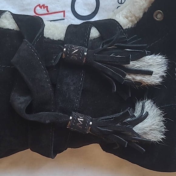 MONCLER Shearling Boots - Picture 5 of 8